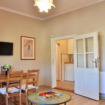 Апартаменты Tresor Barska 2.0